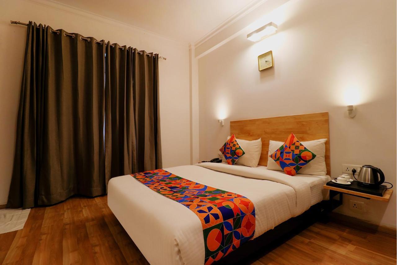 Fabhotel The Glory Gurgaon Exterior photo